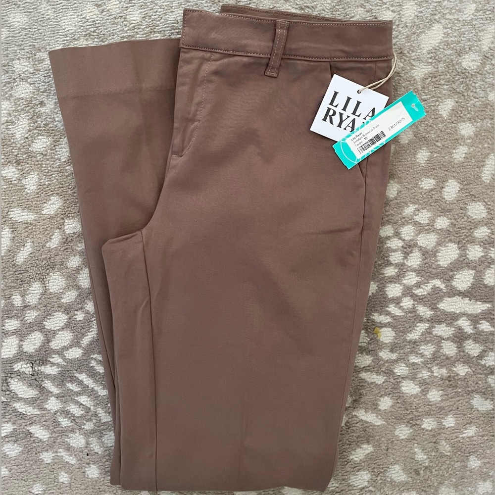 NWT Lila Ryan The Jenalyn Bootcut Trouser Pants in Taupe Grey Sz. 12